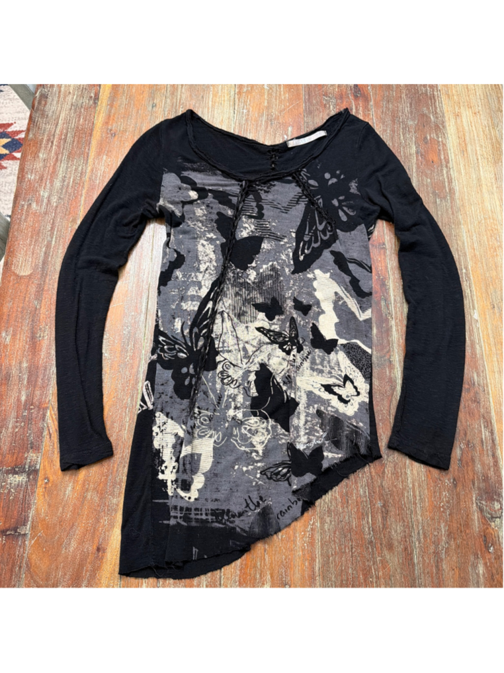 Desigual Black Butterfly Graphic Asymmetrical Long Sleeve Top M Y2K Grunge FLAWS